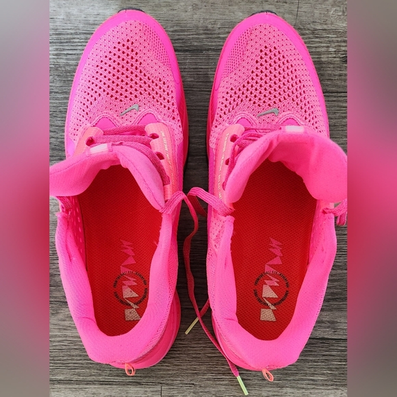 **NEW** Nike Air Zoom Pegasus Premium Sz 9.5 Hyper Pink Vibrant Neon Retail $210 - Picture 7 of 12